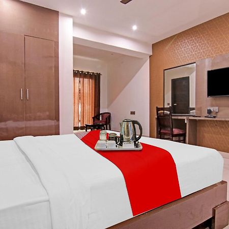 Hotel 19 West Nuova Delhi Esterno foto