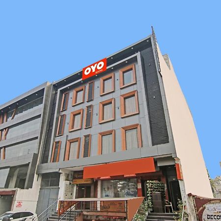 Hotel 19 West Nuova Delhi Esterno foto