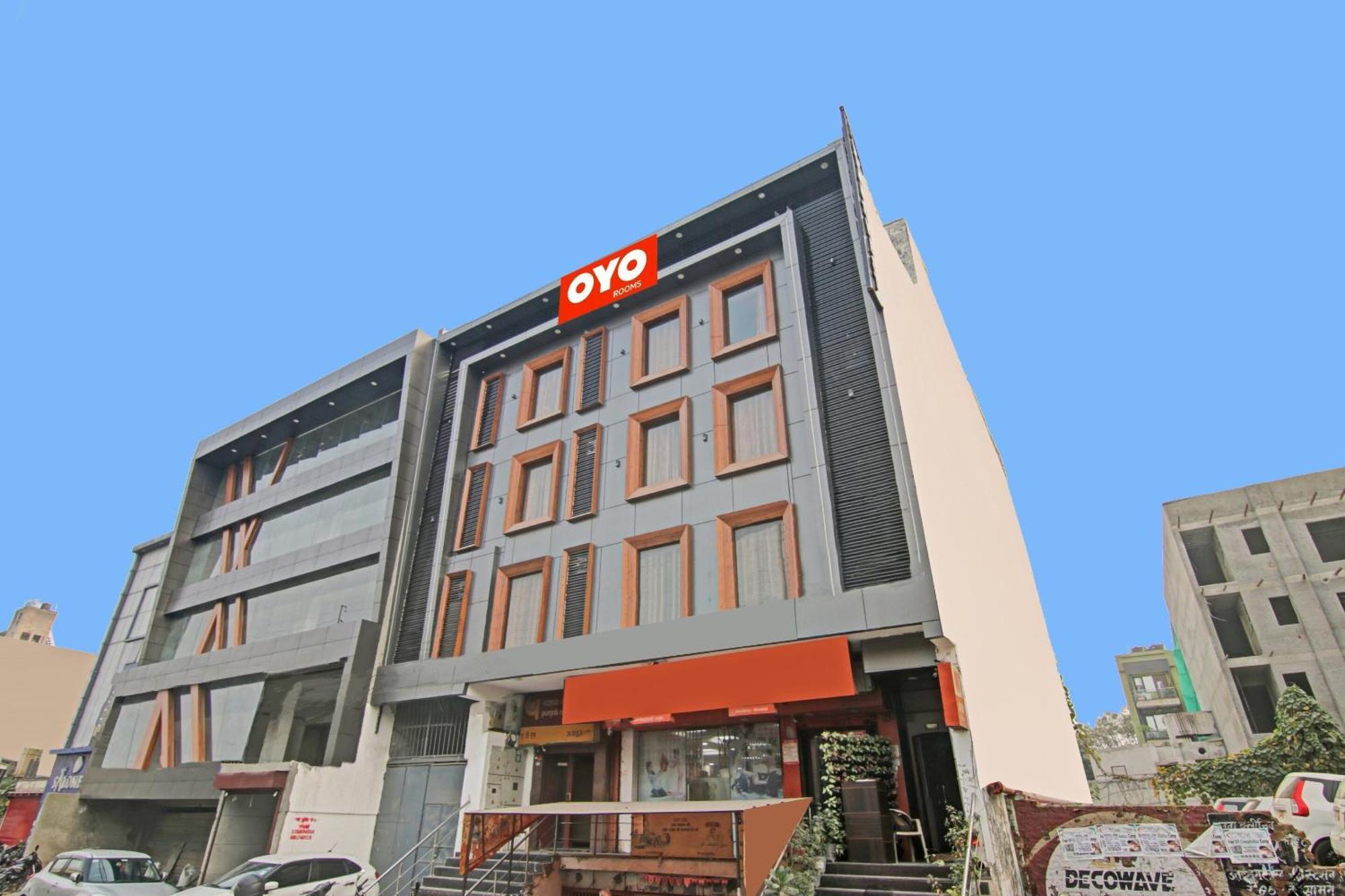Hotel 19 West Nuova Delhi Esterno foto